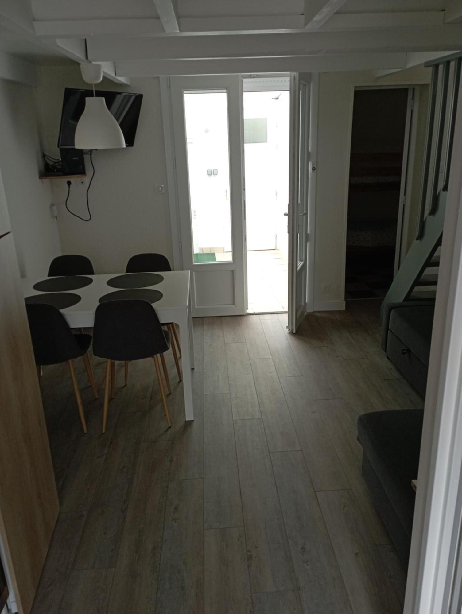 Votre Cocon A 1Km De La Plage Camiers Exterior photo